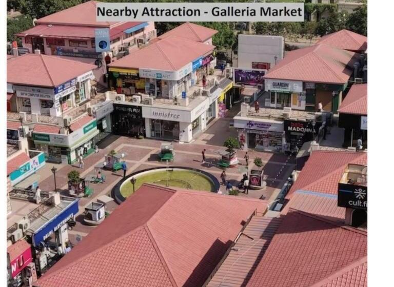 اتاق لوکس با بالکن, The Am Bliss