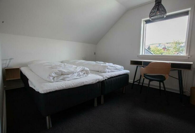 غرفة قياسية حمام مشترك, The Bird / Guesthouse / 10 Min Walk Downtown