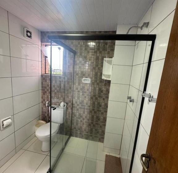 غرفة ديلوكس, Garnier