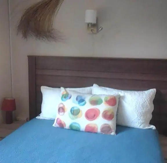 اتاق اکونومی, Birdville Bnb Guest House