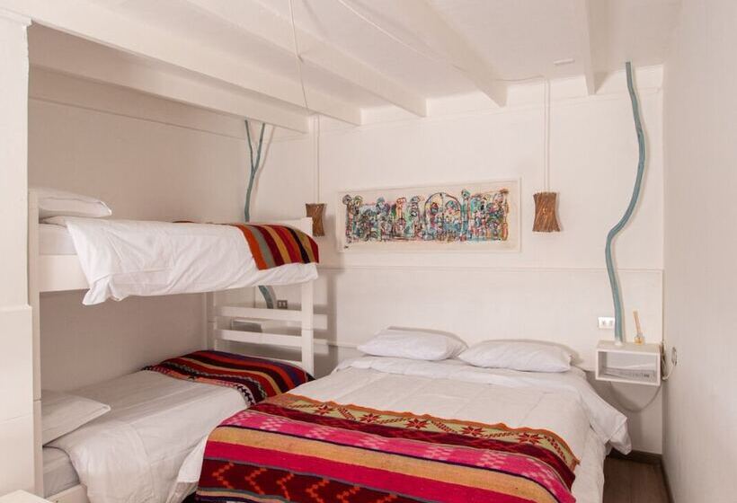 标准三人间, Hostal Copart