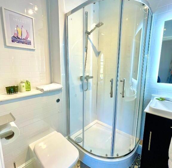 Standardrum King Size Säng, Gresham Court