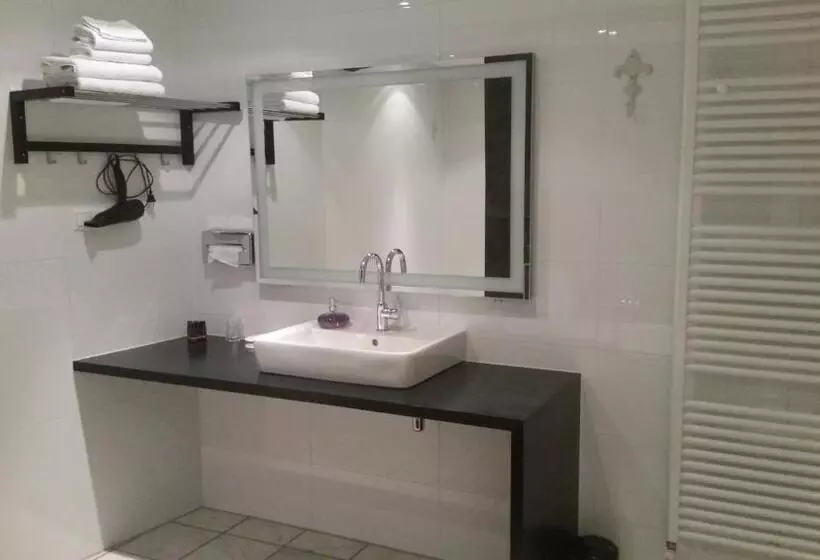 Standard-huone King-vuode, Boutique Hotel Bonjour