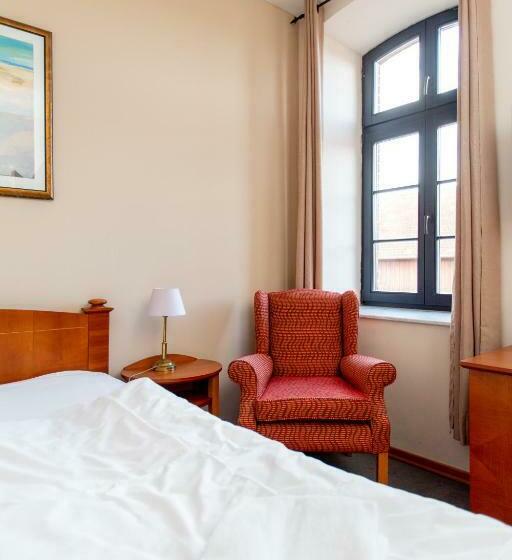 غرفة قياسية فردية, Und Restaurant Haus Sajons