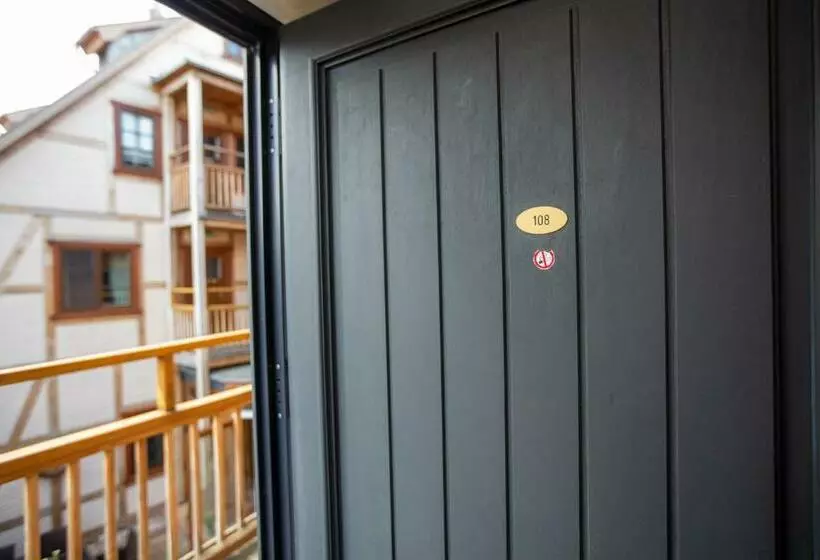 スタンダードシングルルーム, Und Restaurant Haus Sajons