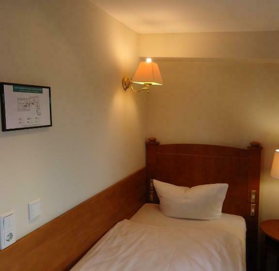 غرفة قياسية فردية, Und Restaurant Haus Sajons