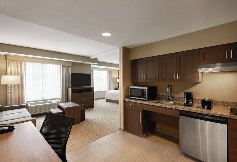 适合残疾人士使用的套间, Homewood Suites By Hilton Charlottesville, Va