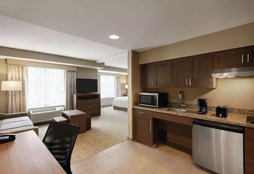 身障者適用スイートルーム, Homewood Suites By Hilton Charlottesville, Va