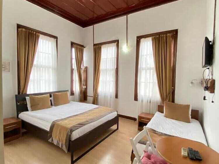 اتاق استاندارد سه نفره, Konak Hotel Kaleiçi