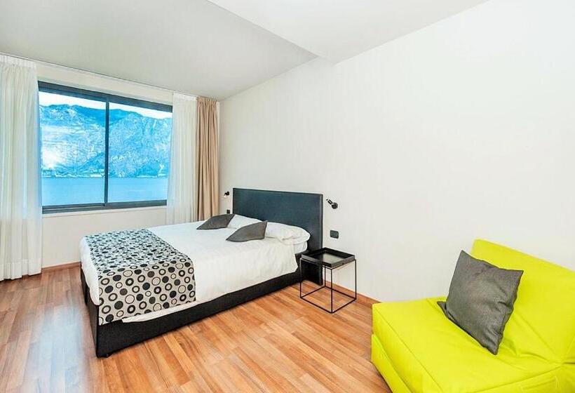 اتاق راحتی, Piccolo