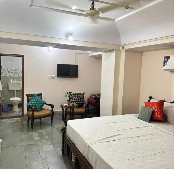 اتاق سوپریور, Rawla Mrignayani Palace