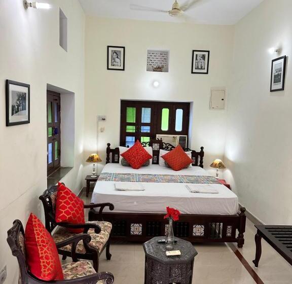 اتاق سوپریور, Rawla Mrignayani Palace