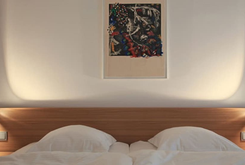 اتاق استاندارد, Simoncini