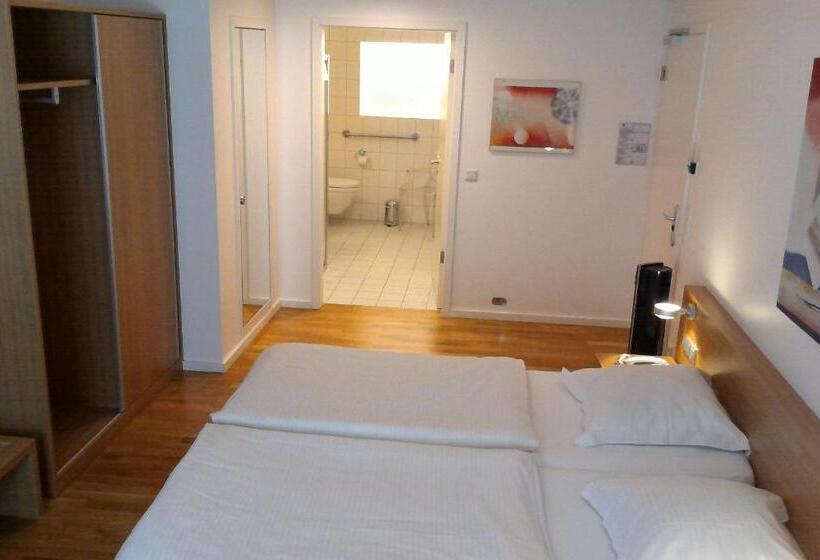 اتاق استاندارد, Simoncini