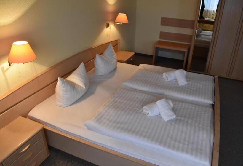 חדר סטנדרט, Trebeltal