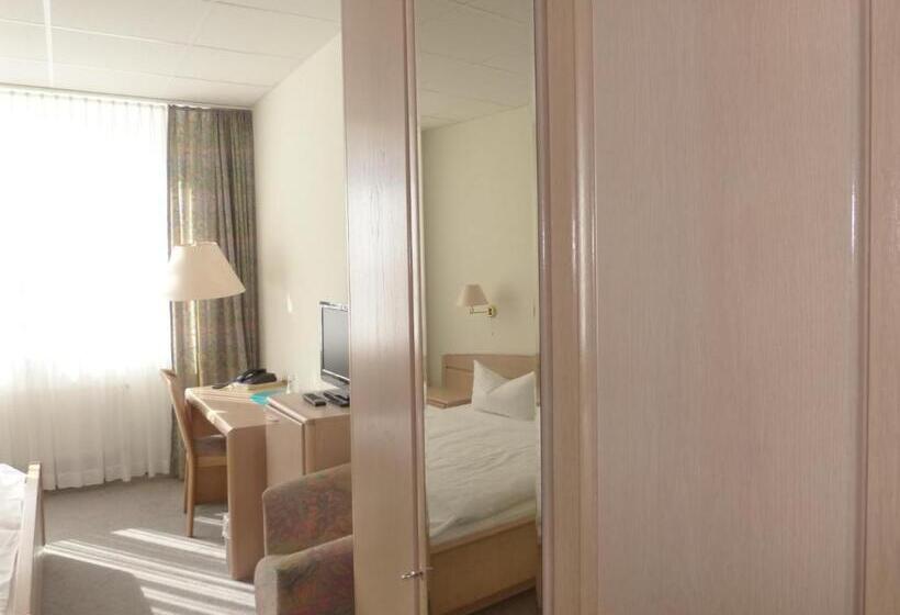 חדר אקונומי, Trebeltal