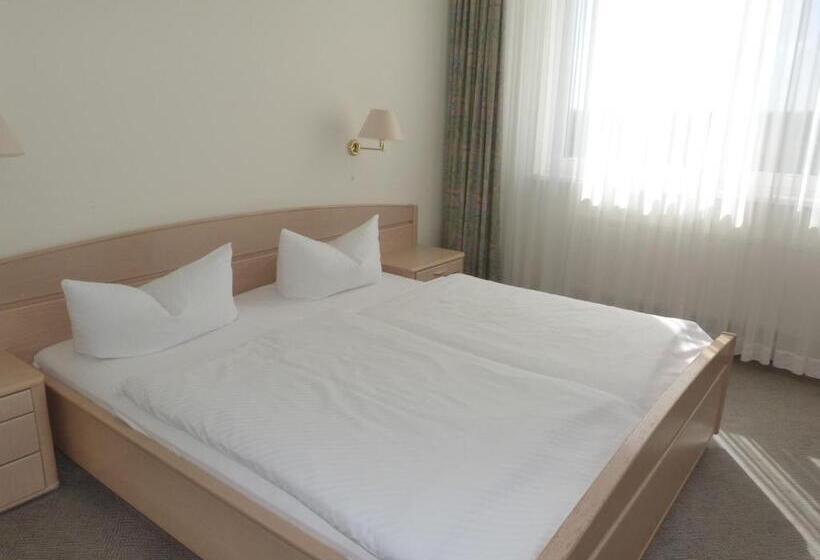 חדר אקונומי, Trebeltal