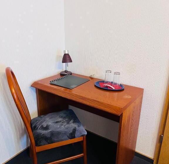 스탠다드 룸, Wald