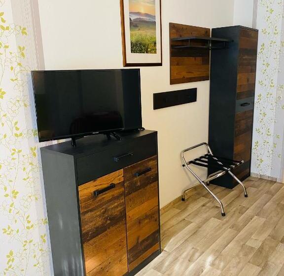 스탠다드 싱글 룸, Wald