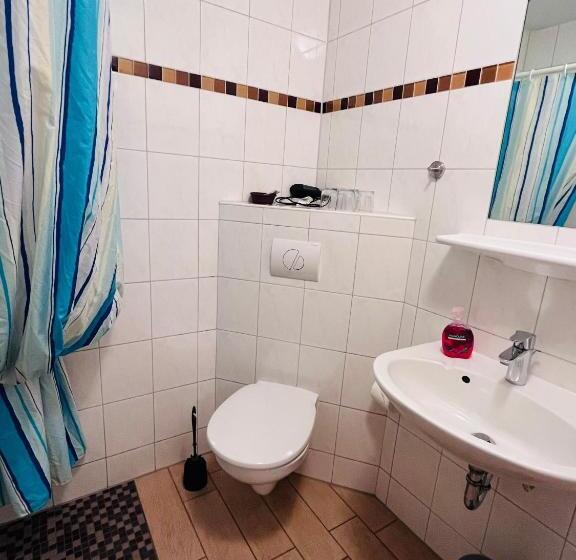 Апартаменты 2 Спальни, Wald