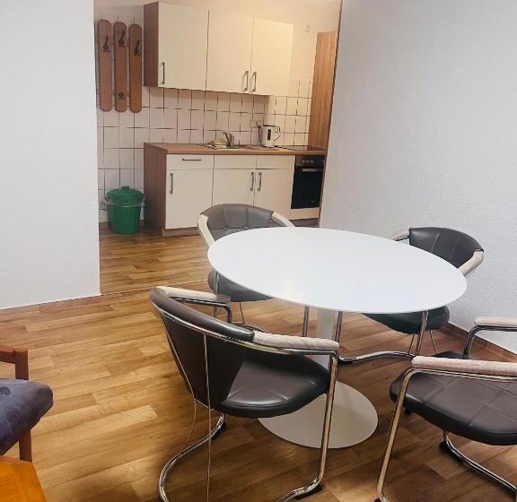 침실 2개 아파트, Wald