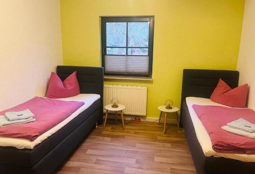 침실 3개 아파트, Wald