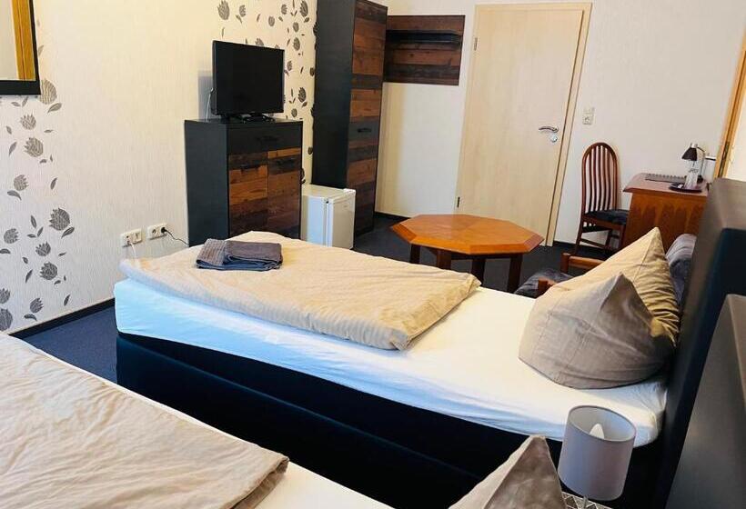 스탠다드 룸, Wald