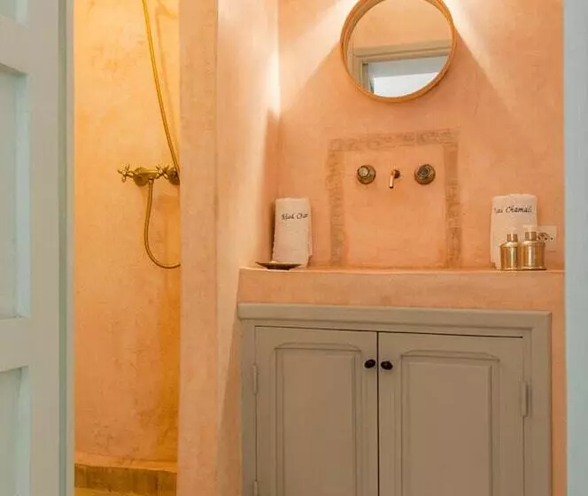 اتاق استاندارد, Riad Chamali