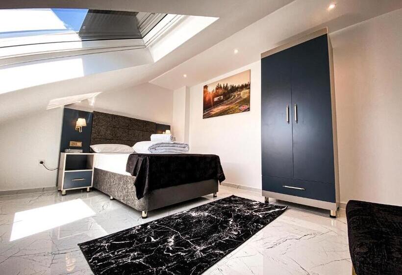 חדר סטנדרד יחיד חדר אמבטיה משותף, Nring Villa Am Nürburgring