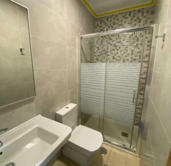 스탠다드 룸, Pensión Santa Clara