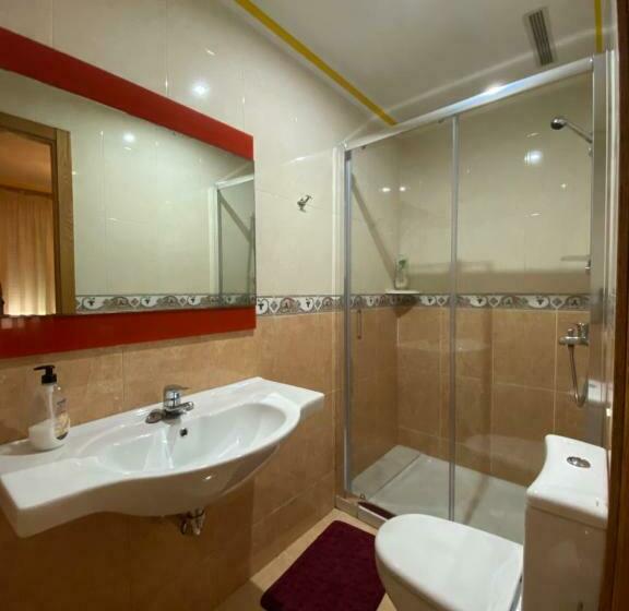 스탠다드 룸, Pensión Santa Clara