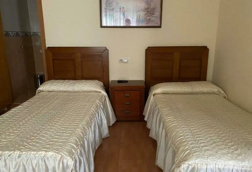 اتاق استاندارد, Pensión Santa Clara
