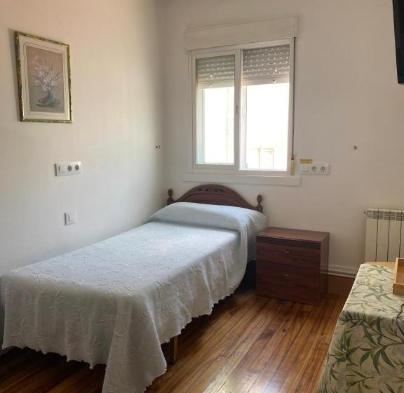 스탠다드 싱글 룸 공동욕실, Pensión Santa Clara