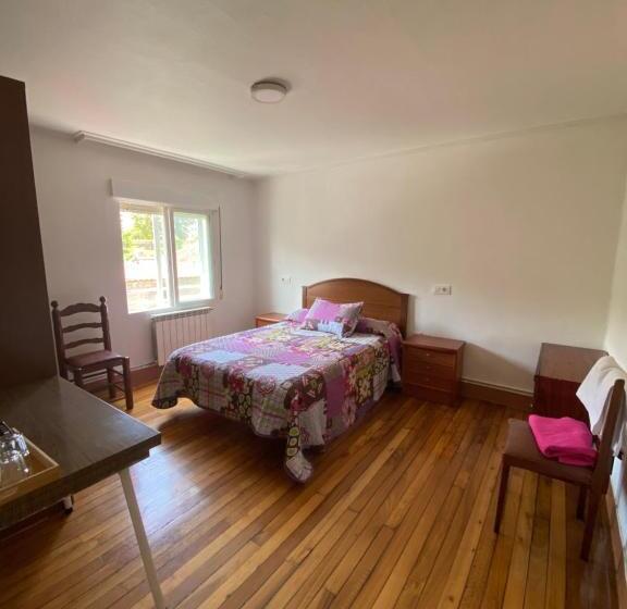 스탠다드 룸 공동 욕실, Pensión Santa Clara