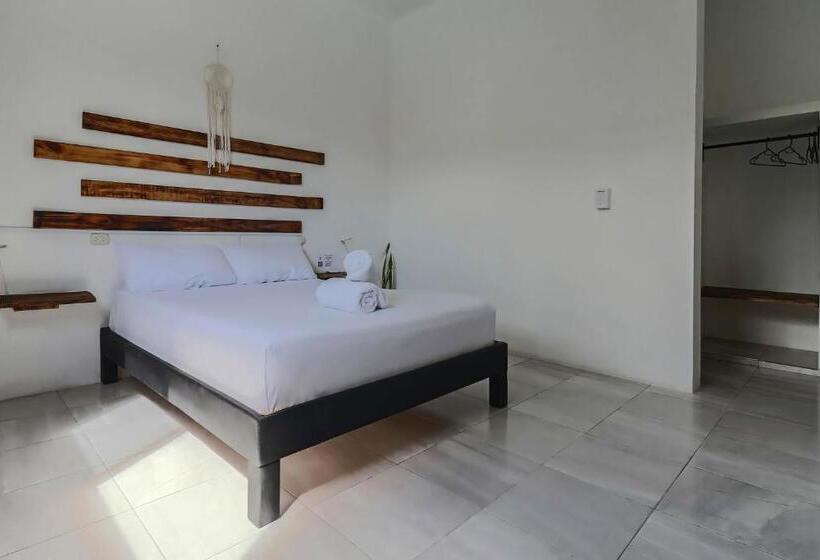 스탠다드 룸, Hostel Oryx Valladolid