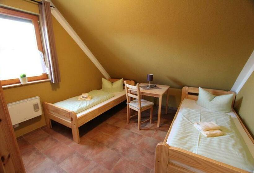 バス共有のスタンダードルーム, Naturcamp Duvendiek Pension