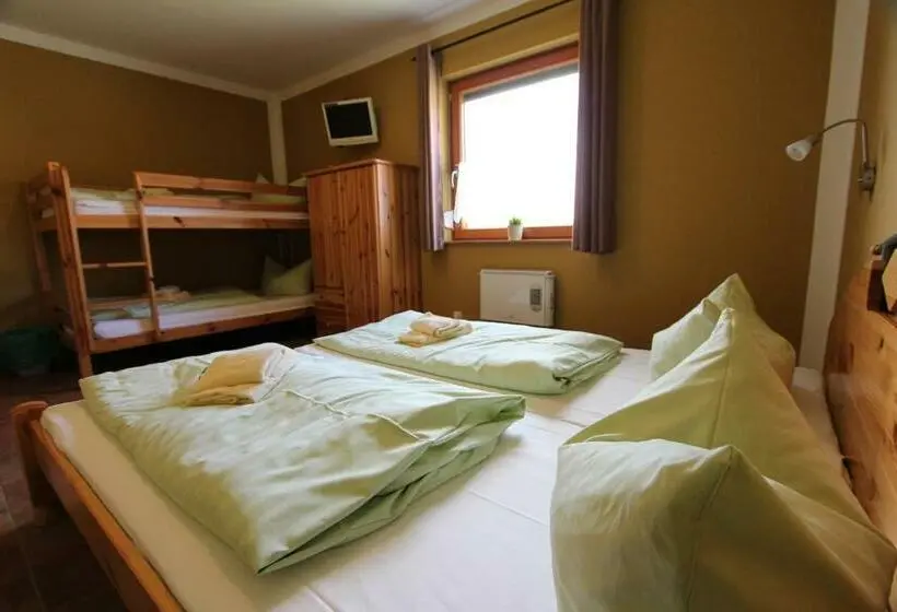浴室共有スタンダード４人用ルーム, Naturcamp Duvendiek Pension