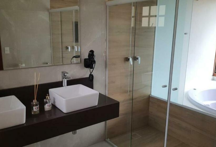 マウンテンビュースタンダードルーム, Pousada Gressoney Mountain