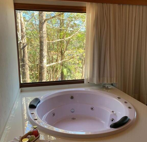 バスタブ付きスタンダードルーム, Pousada Gressoney Mountain