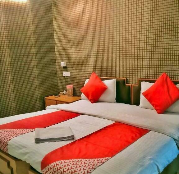 디럭스 룸, Shree Villa