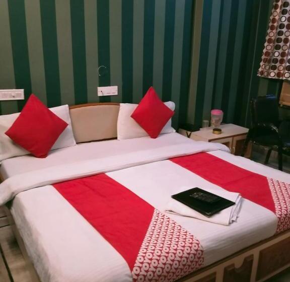 디럭스 룸, Shree Villa