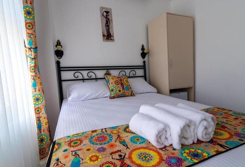 اتاق استاندارد با چشمانداز باغ, Bozcaada E2 Deniz Otel