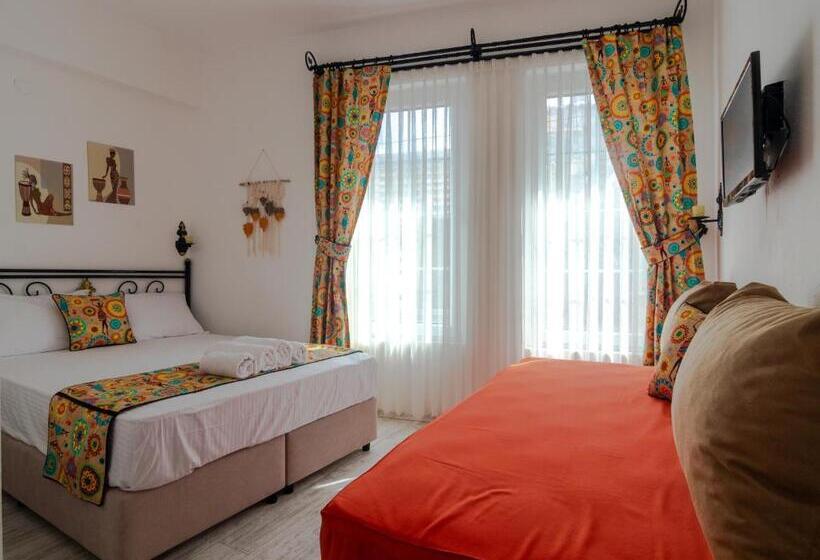 Triple Room Sea View, Bozcaada E2 Deniz Otel