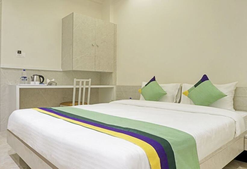 Номер Deluxe, Treebo The Utsav, Nashik