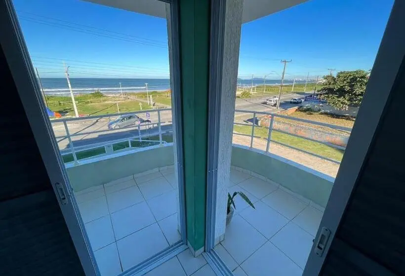 バルコニー付き１ベッドルームアパートメント, Vila águamar