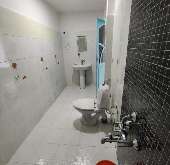 Quarto Estandar, Soul Hostels, Varkala   Black Beach