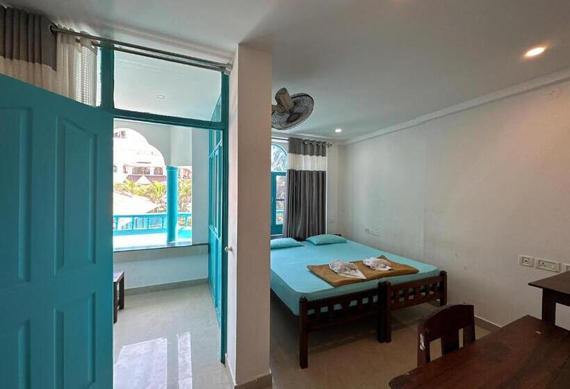 Quarto Estandar, Soul Hostels, Varkala   Black Beach