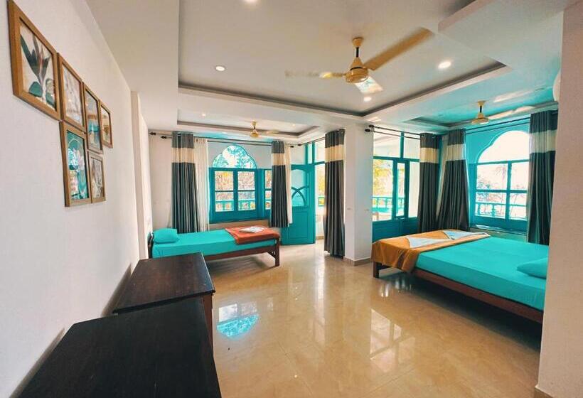 Quarto Estandar Vista Mar, Soul Hostels, Varkala   Black Beach