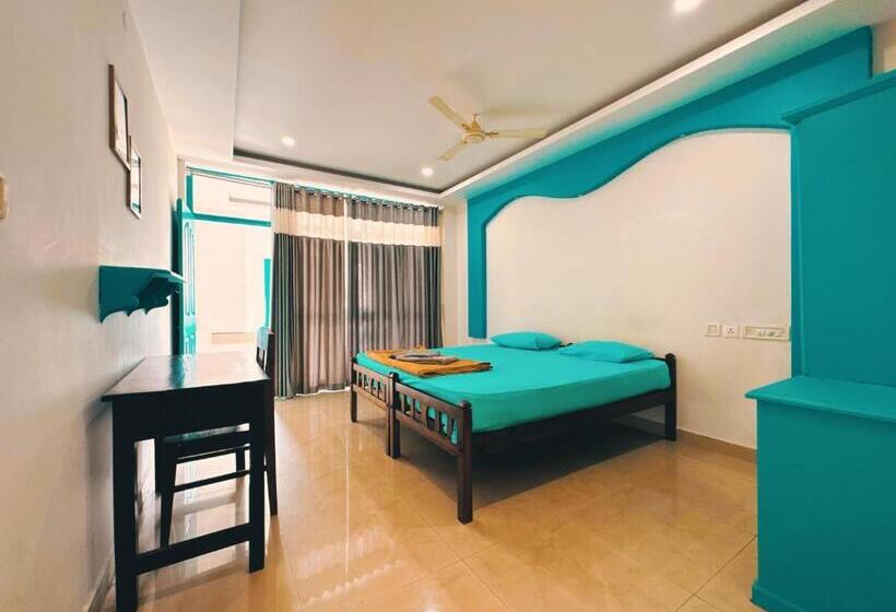 Quarto Deluxe com Sacada, Soul Hostels, Varkala   Black Beach