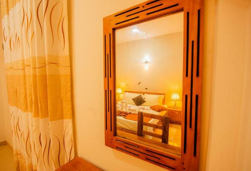 Номер Deluxe с Балконом, C B S Resort Udawalawe